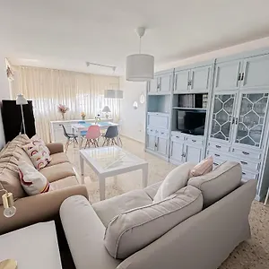 Piso Encantador En Carlos Haya Málaga